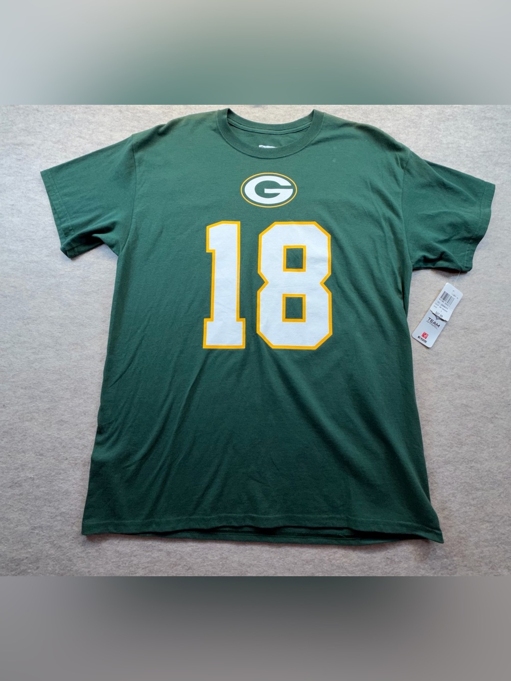 Green Bay Packers Randall Cobb #18 NFL Team Apparel T-Shirt Men’s L NWT